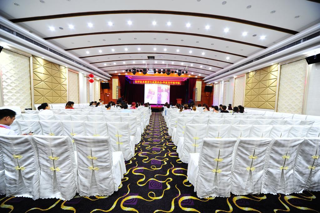 Guangzhou Junshan Hotel - Shuttle Bus For Canton Fair Eksteriør billede