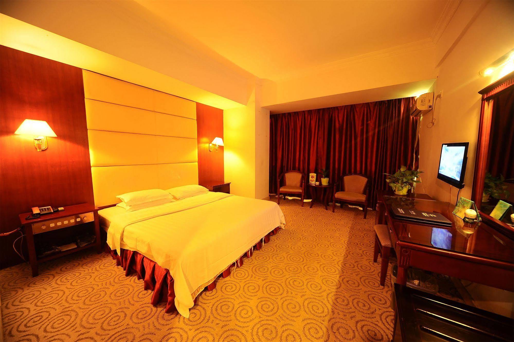 Guangzhou Junshan Hotel - Shuttle Bus For Canton Fair Eksteriør billede
