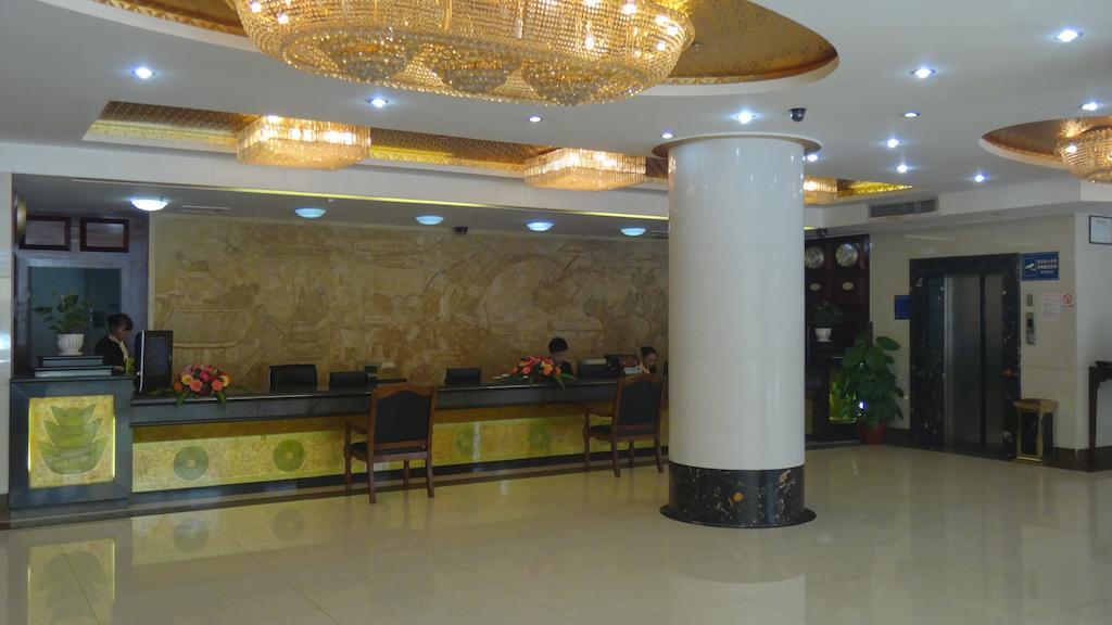 Guangzhou Junshan Hotel - Shuttle Bus For Canton Fair Eksteriør billede
