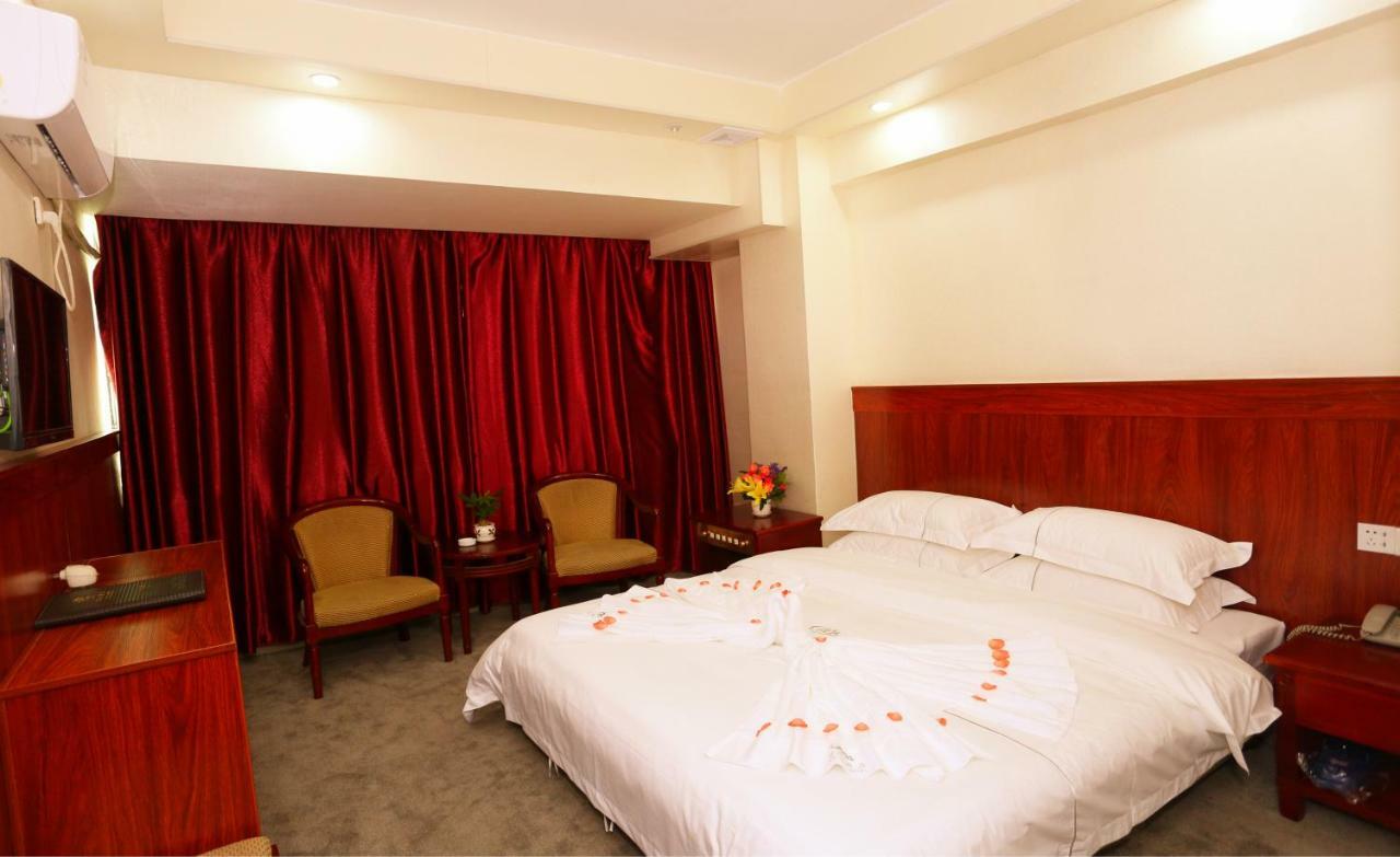 Guangzhou Junshan Hotel - Shuttle Bus For Canton Fair Eksteriør billede